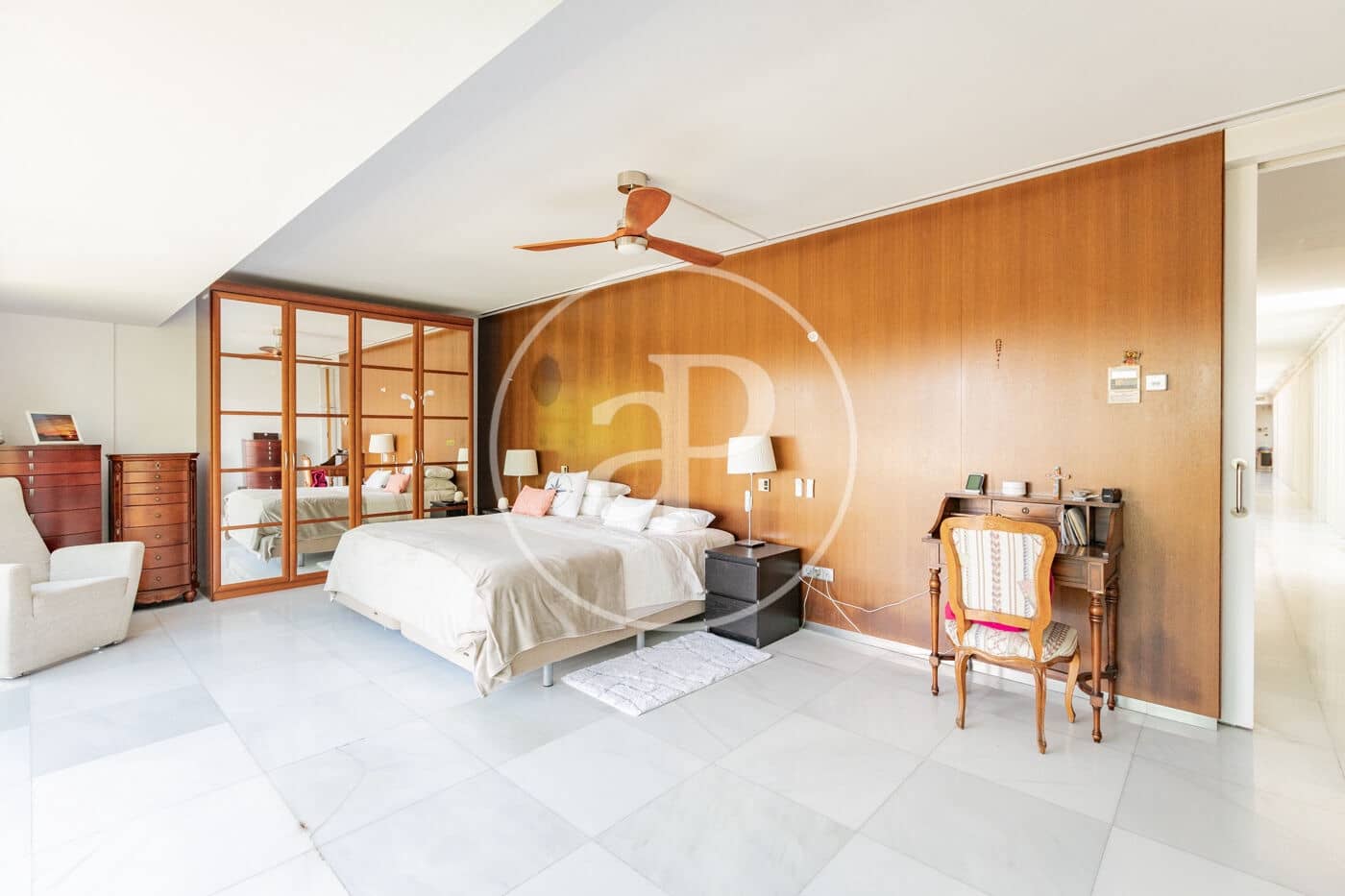 Chalet de 6 habitaciones en Madrid ciudad en venta con piscina - 5.490.000 € (Ref: 9896840)