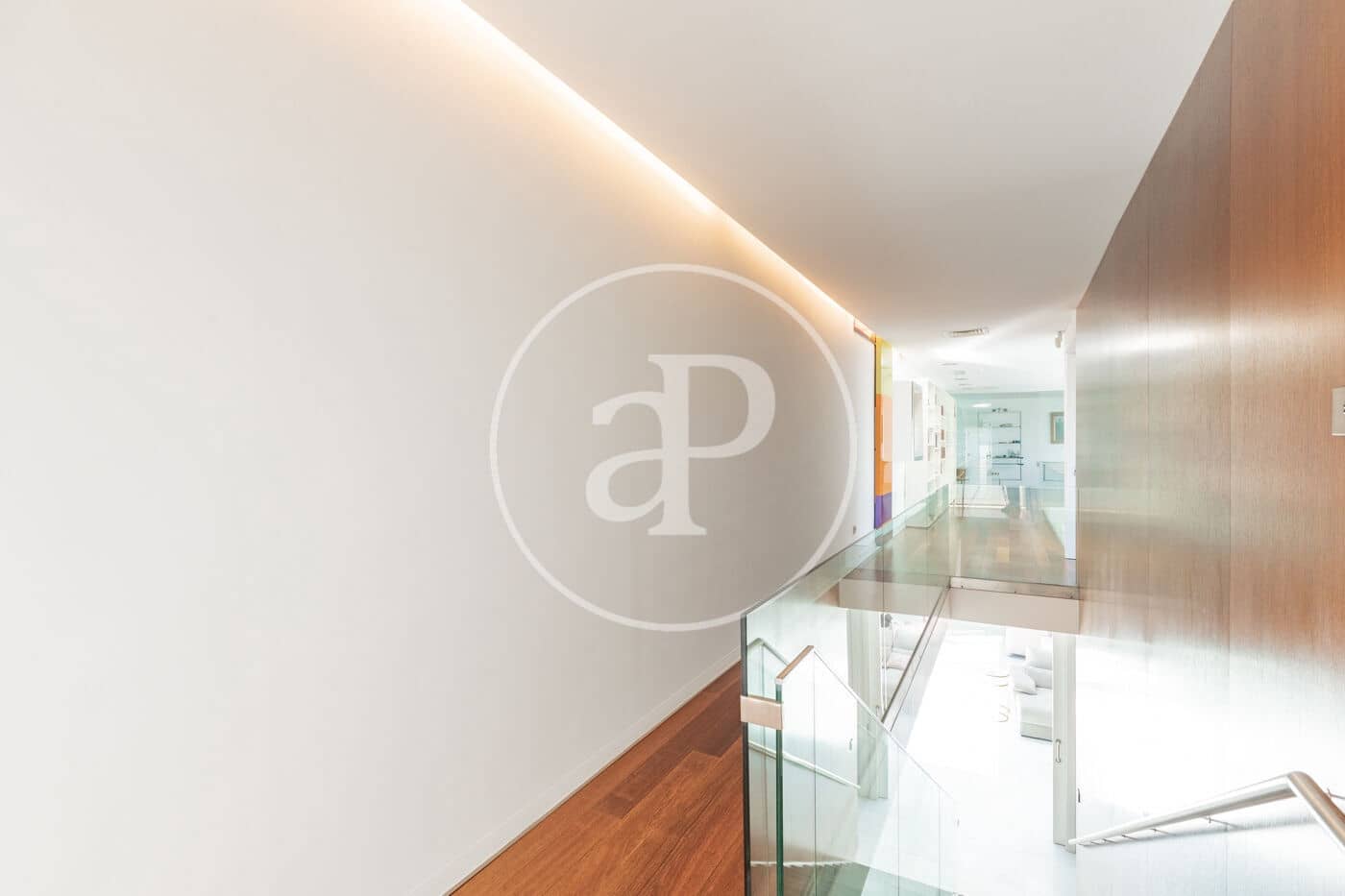 Chalet de 6 habitaciones en Madrid ciudad en venta con piscina - 5.490.000 € (Ref: 9896840)