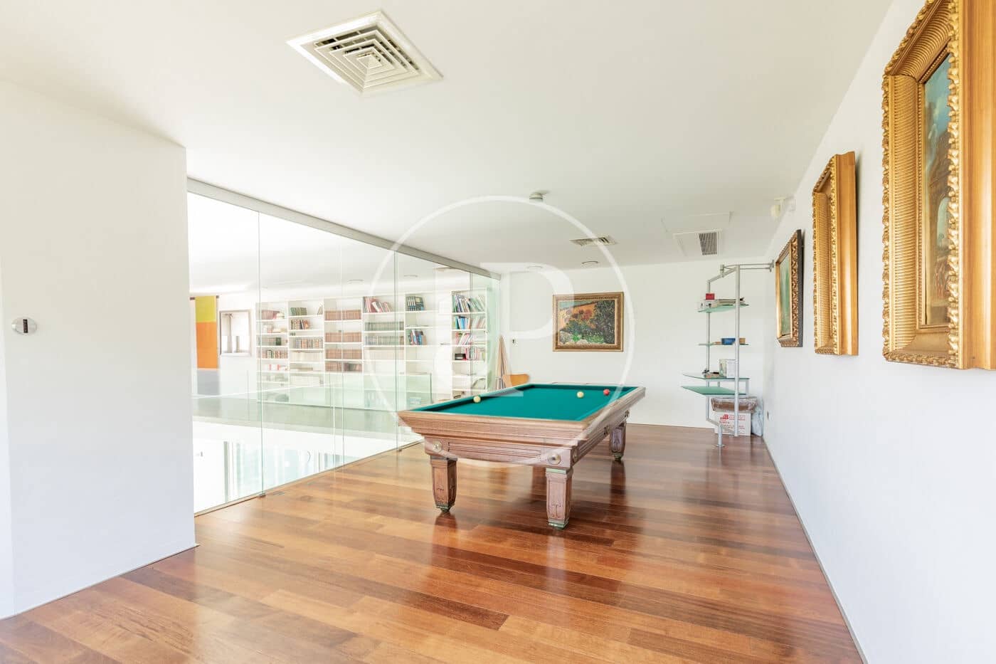Chalet de 6 habitaciones en Madrid ciudad en venta con piscina - 5.490.000 € (Ref: 9896840)