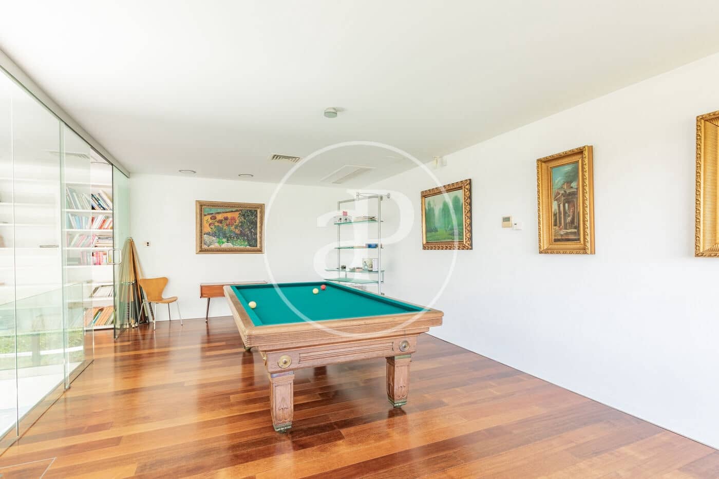 Chalet de 6 habitaciones en Madrid ciudad en venta con piscina - 5.490.000 € (Ref: 9896840)