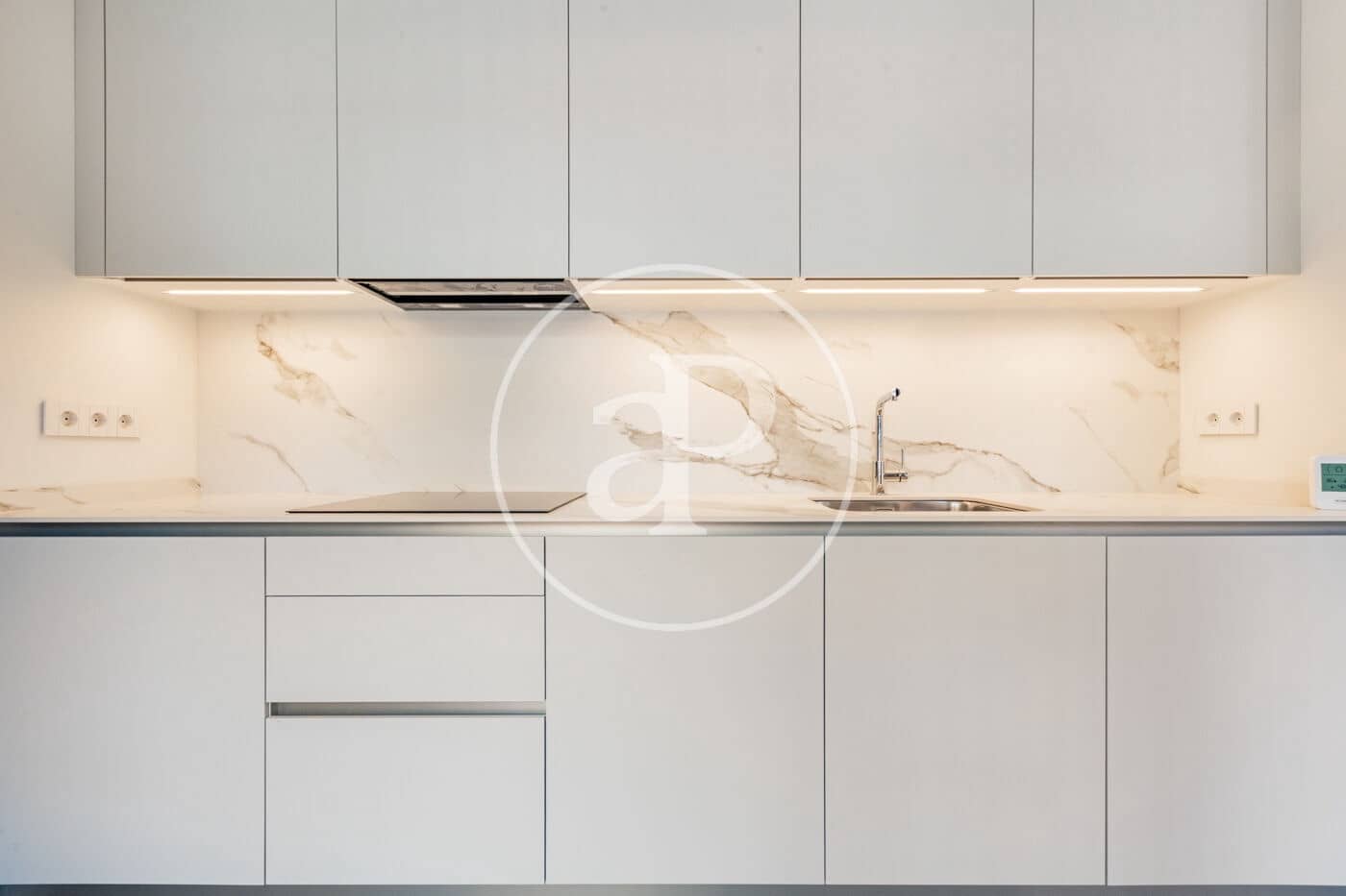Apartamento de 3 habitaciones en Madrid ciudad en alquiler con piscina garaje - 4.000 € (Ref: 9899655)