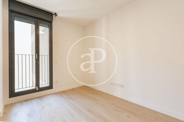 Apartamento de 3 habitaciones en Rios Rosas, Madrid ciudad en alquiler con piscina garaje - 4.000 € (Ref: 9899655)