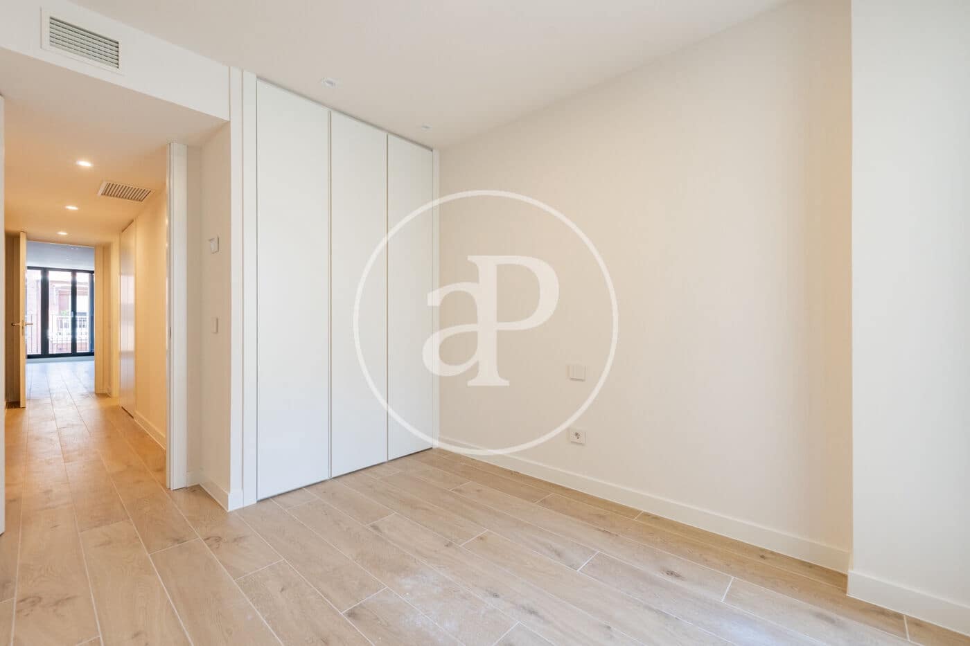 Apartamento de 3 habitaciones en Madrid ciudad en alquiler con piscina garaje - 4.000 € (Ref: 9899655)