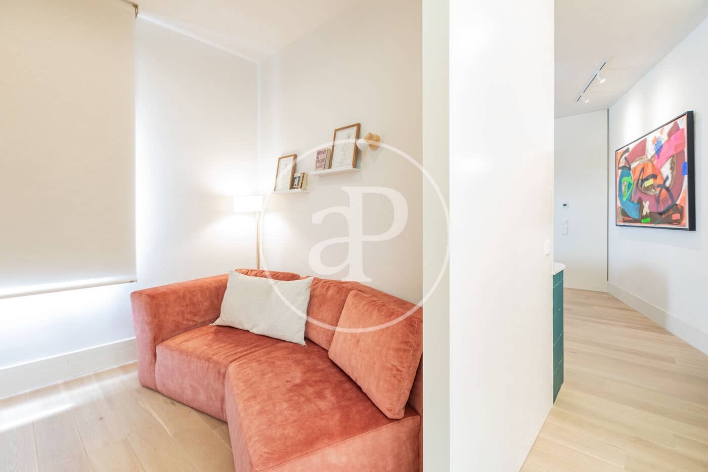 4 quarto Apartamento para arrendar em Madrid cidade - 11 000 € (Ref: 9899656)