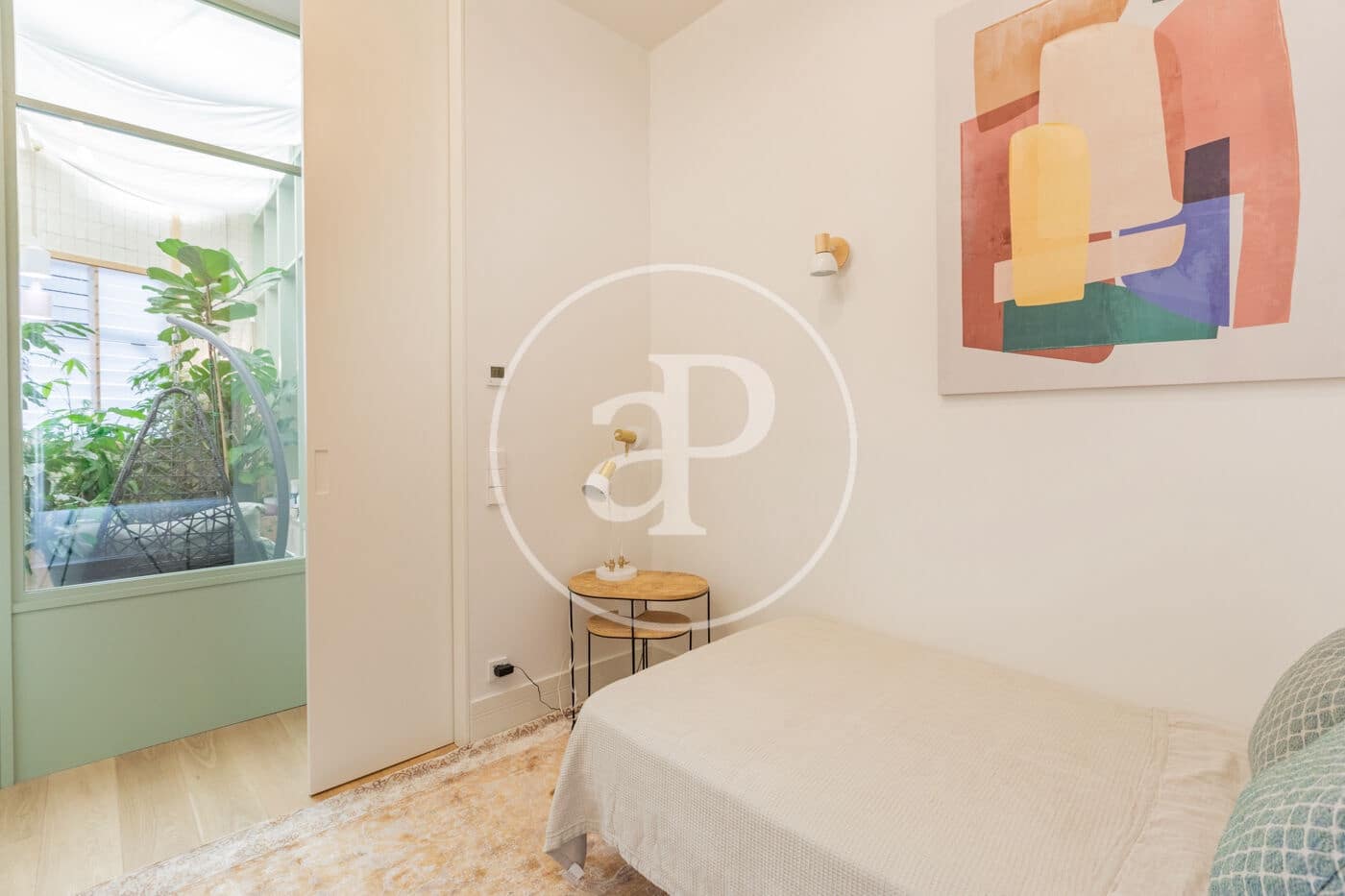 4 quarto Apartamento para arrendar em Madrid cidade - 11 000 € (Ref: 9899656)
