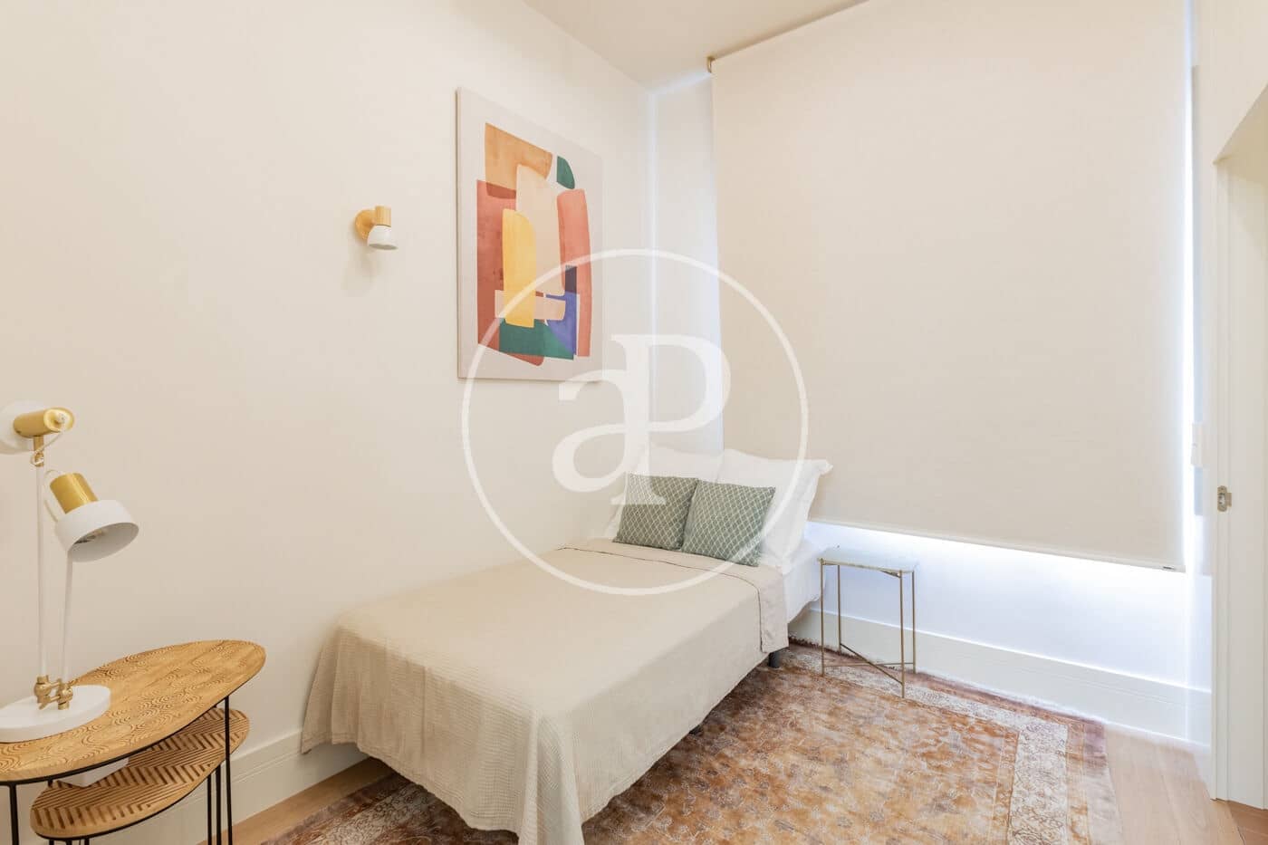 4 quarto Apartamento para arrendar em Madrid cidade - 11 000 € (Ref: 9899656)