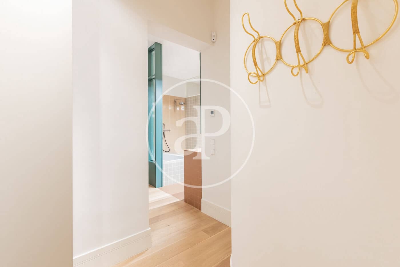 4 quarto Apartamento para arrendar em Madrid cidade - 11 000 € (Ref: 9899656)