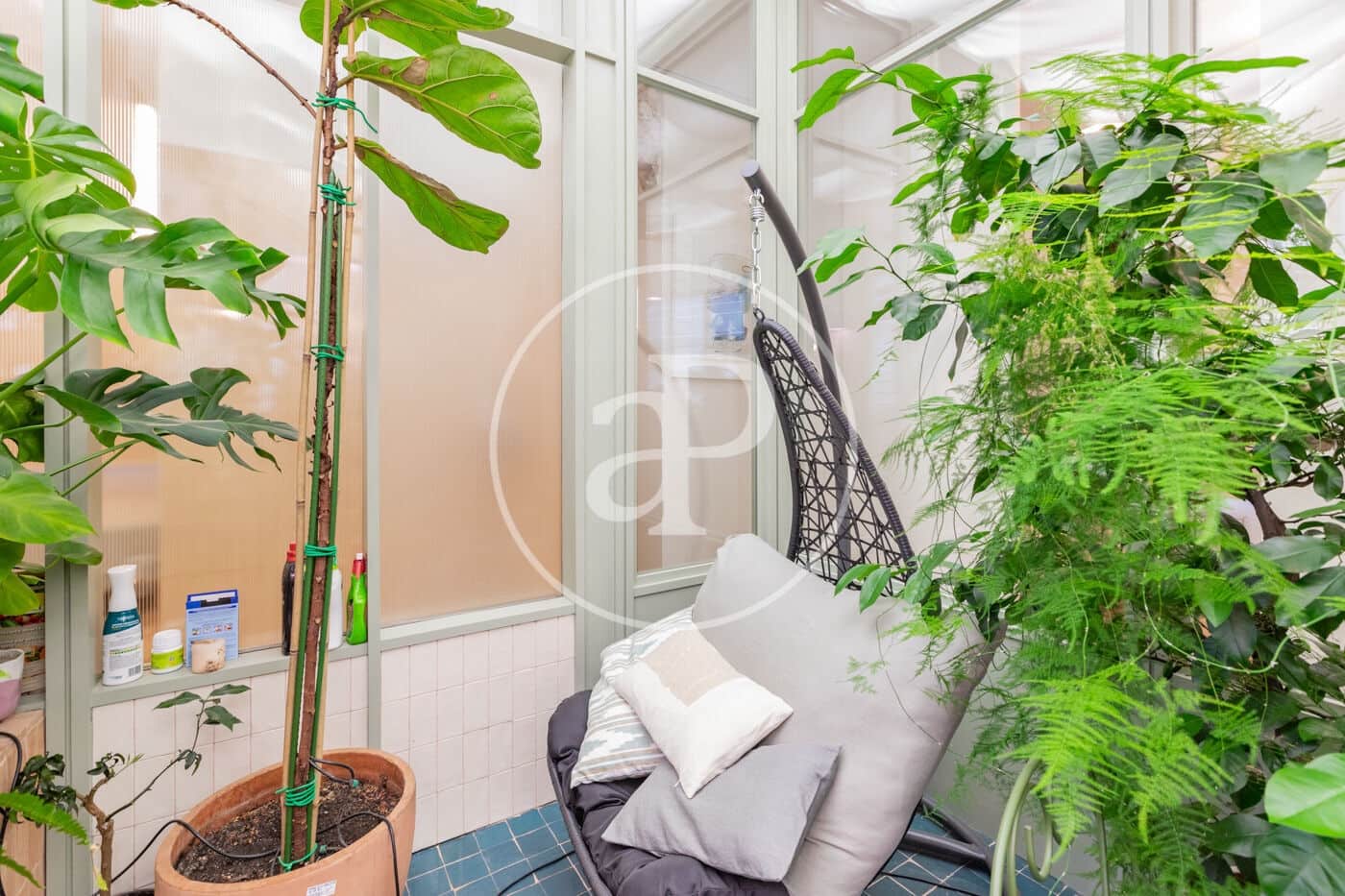 4 quarto Apartamento para arrendar em Madrid cidade - 11 000 € (Ref: 9899656)