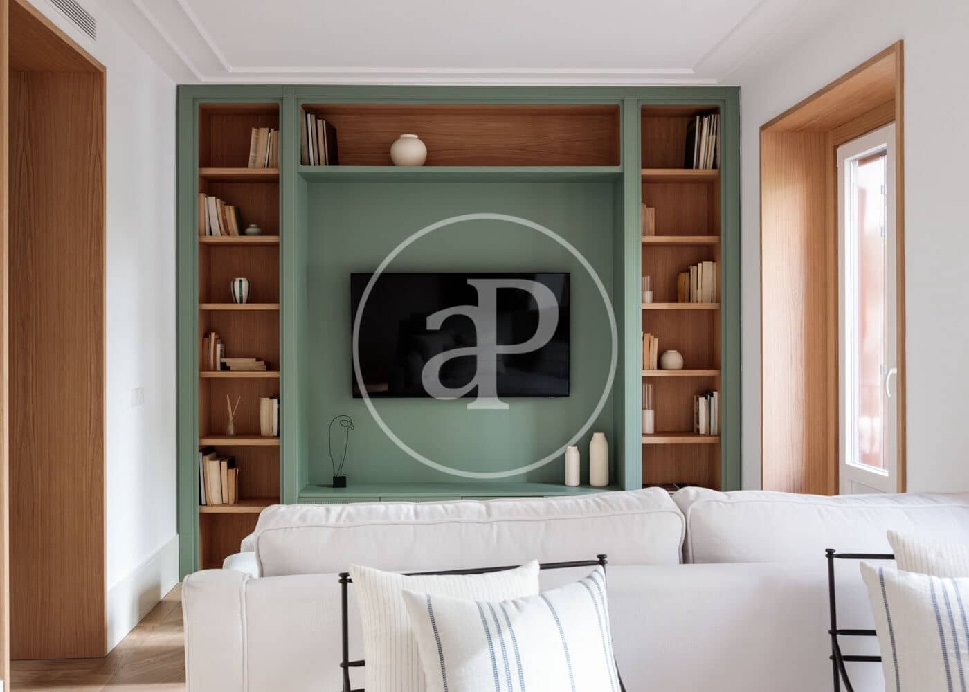 2 bedroom Apartment for sale in Madrid city - € 1,295,000 (Ref: 9904643)