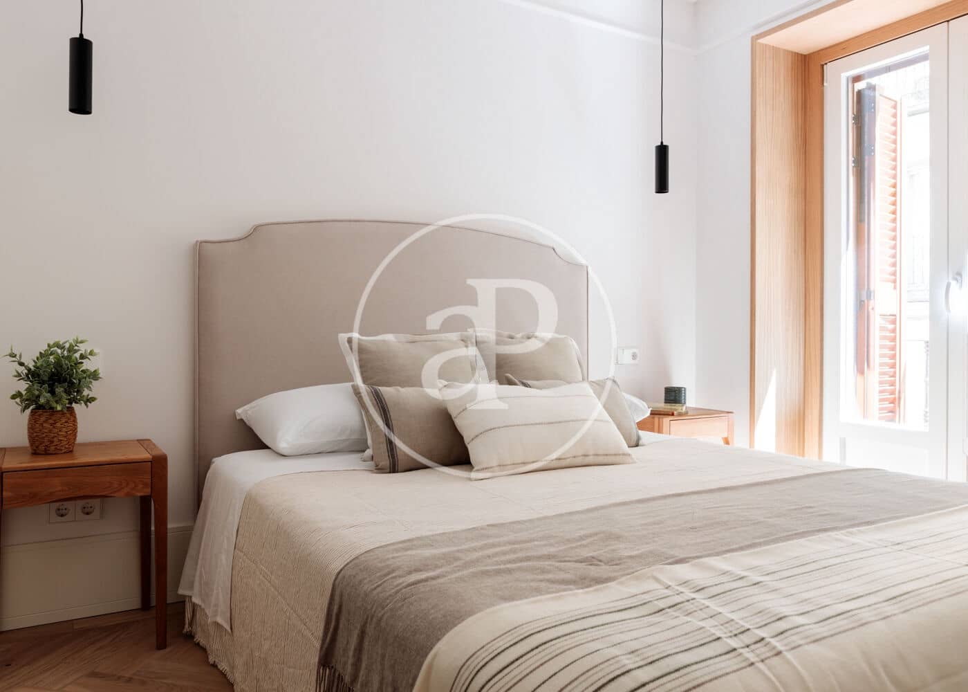 2 bedroom Apartment for sale in Madrid city - € 1,295,000 (Ref: 9904643)