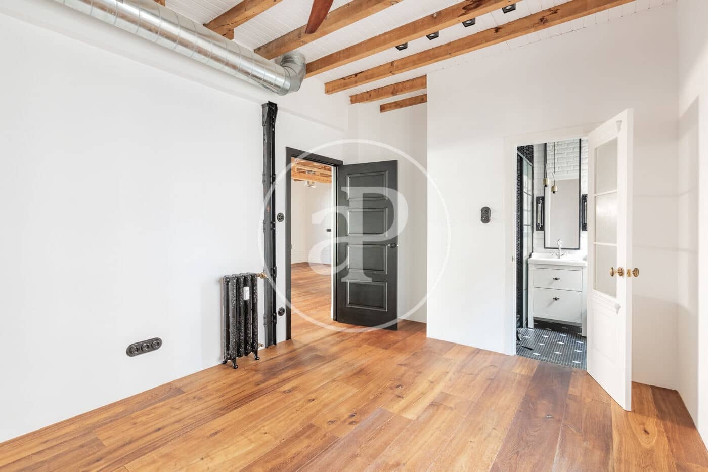 2 slaapkamer Appartement te koop in Madrid stad - € 1.990.000 (Ref: 9904646)