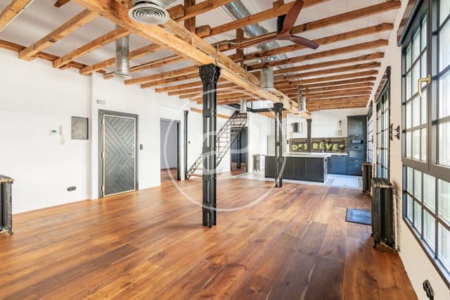 2 slaapkamer Appartement te koop in Sol, Madrid stad - € 1.990.000 (Ref: 9904646)