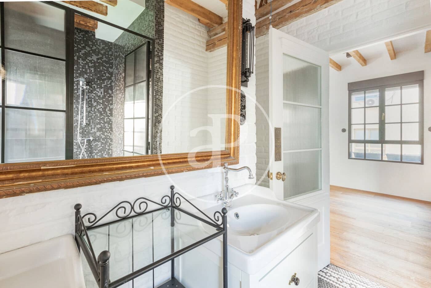 2 slaapkamer Appartement te koop in Madrid stad - € 1.990.000 (Ref: 9904646)