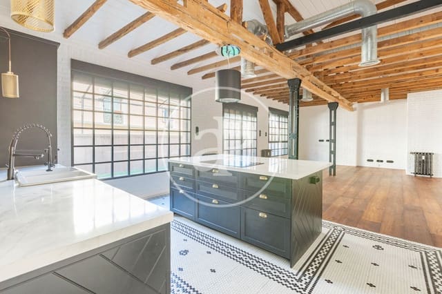 2 slaapkamer Appartement te koop in Sol, Madrid stad - € 1.990.000 (Ref: 9904646)