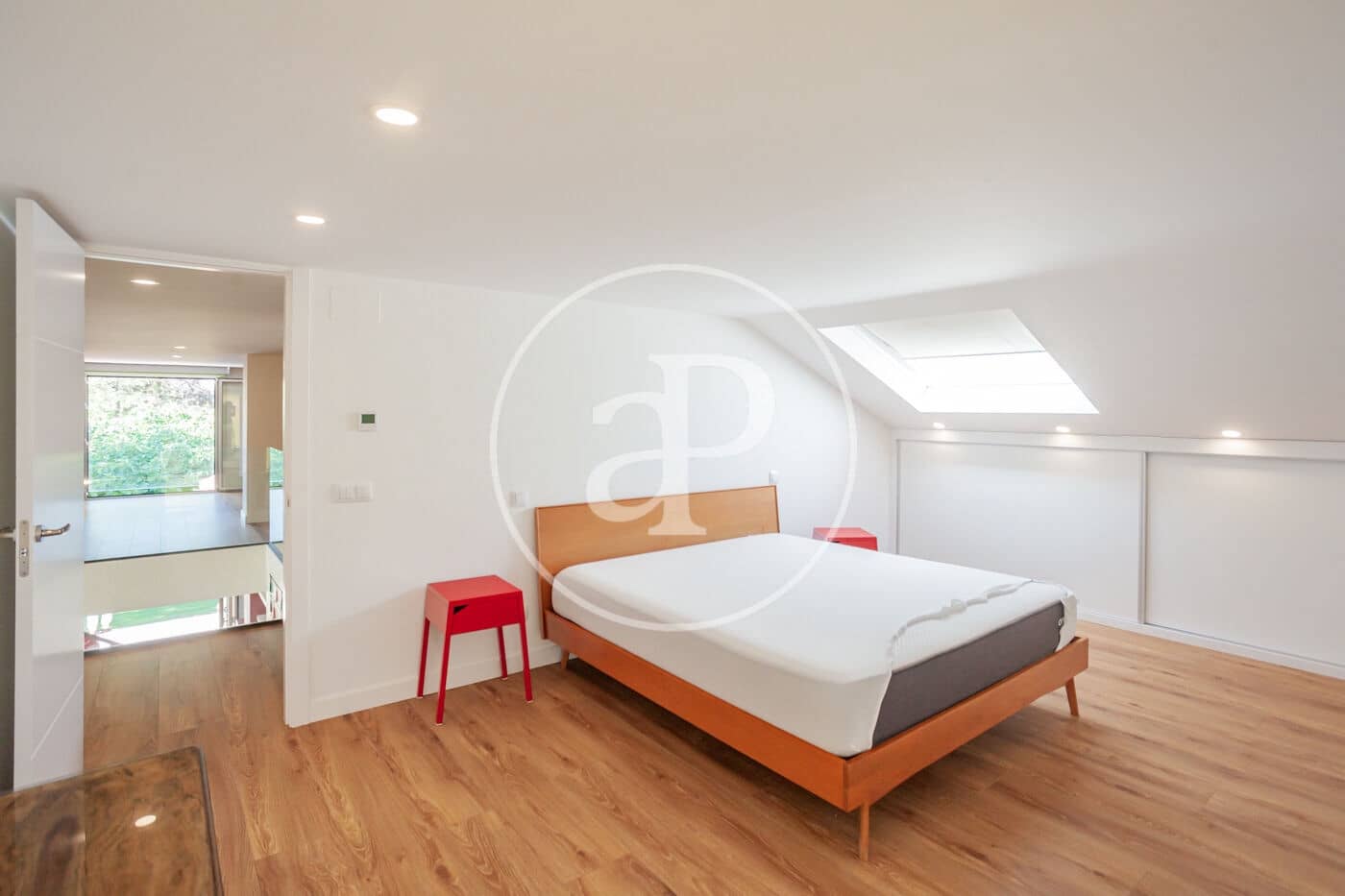 6 Zimmer Villa zu vermieten in Madrid Stadt mit Pool Garage - 7.500 € (Ref: 9904648)