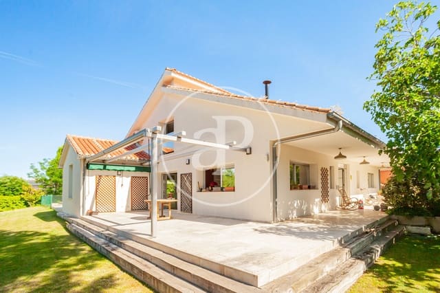 6 Zimmer Villa zu vermieten in Valverde, Madrid Stadt mit Pool Garage - 7.500 € (Ref: 9904648)
