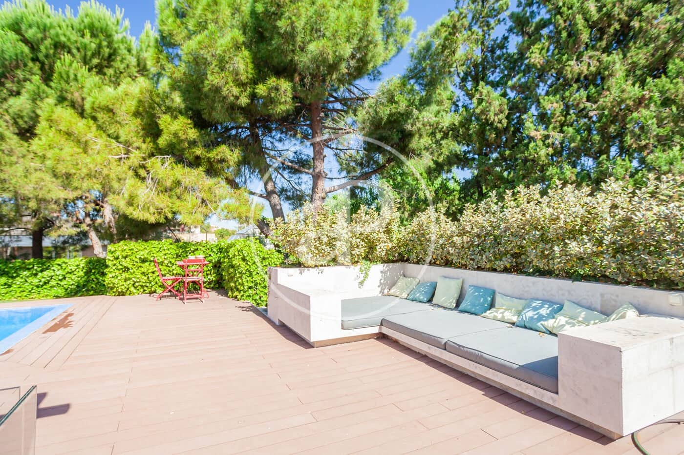 6 Zimmer Villa zu vermieten in Madrid Stadt mit Pool Garage - 7.500 € (Ref: 9904648)