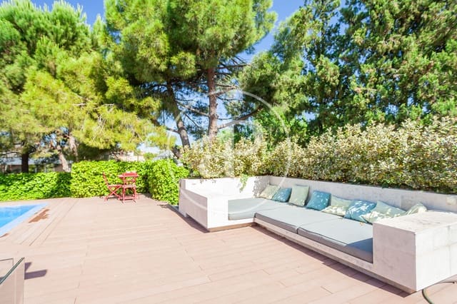 6 Zimmer Villa zu vermieten in Valverde, Madrid Stadt mit Pool Garage - 7.500 € (Ref: 9904648)