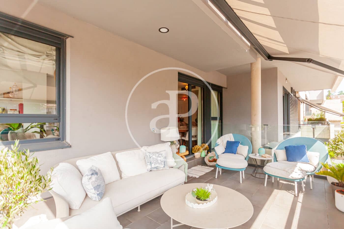2 sovrum Takvåning till salu i Pozuelo de Alarcon med pool - 1 100 000 € (Ref: 9908048)