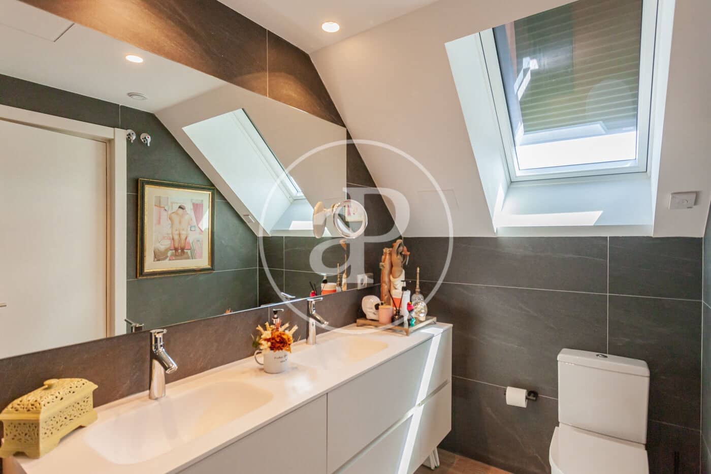 2 sovrum Takvåning till salu i Pozuelo de Alarcon med pool - 1 100 000 € (Ref: 9908048)