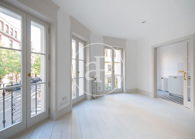 Leilighet til salgs i Trafalgar, Madrid by - € 1 600 000 (Ref: 9908050)