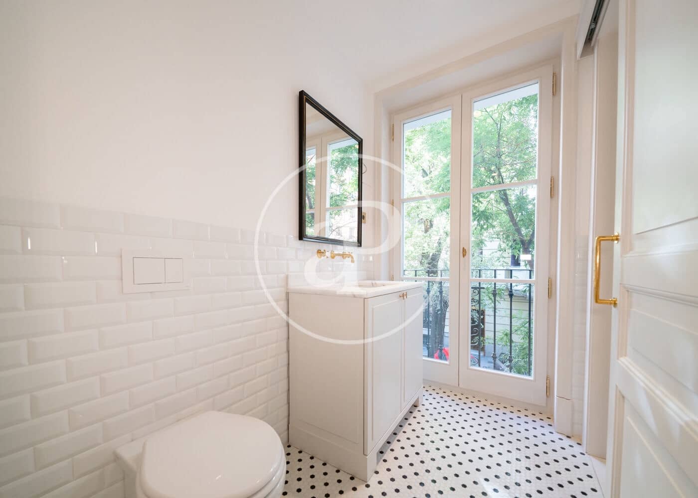 Leilighet til salgs i Madrid by - € 1 600 000 (Ref: 9908050)
