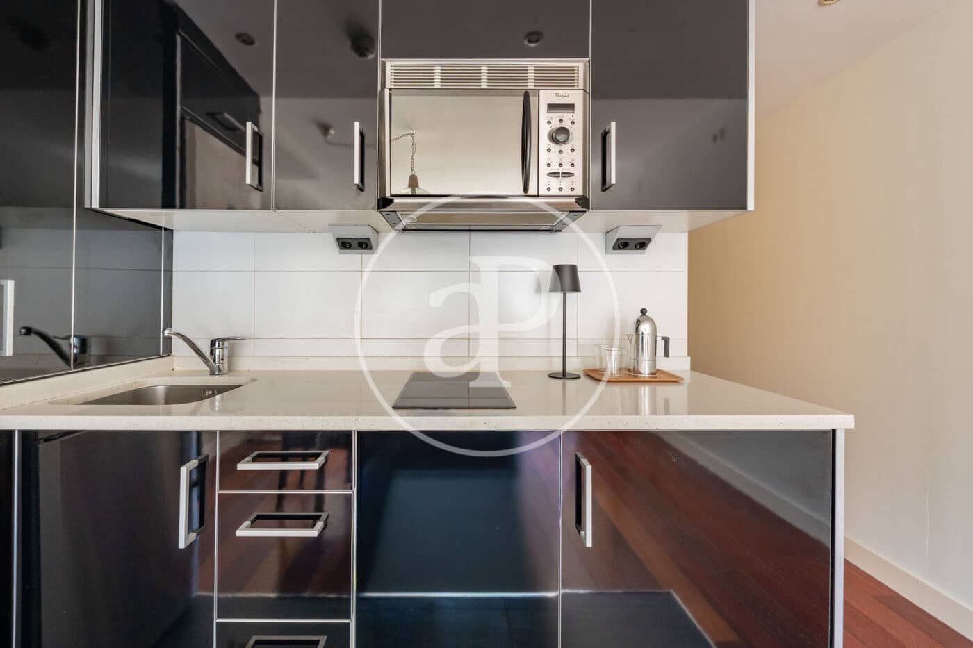 1 sovrum Lägenhet till salu i Madrid stad med pool - 645 000 € (Ref: 9908051)