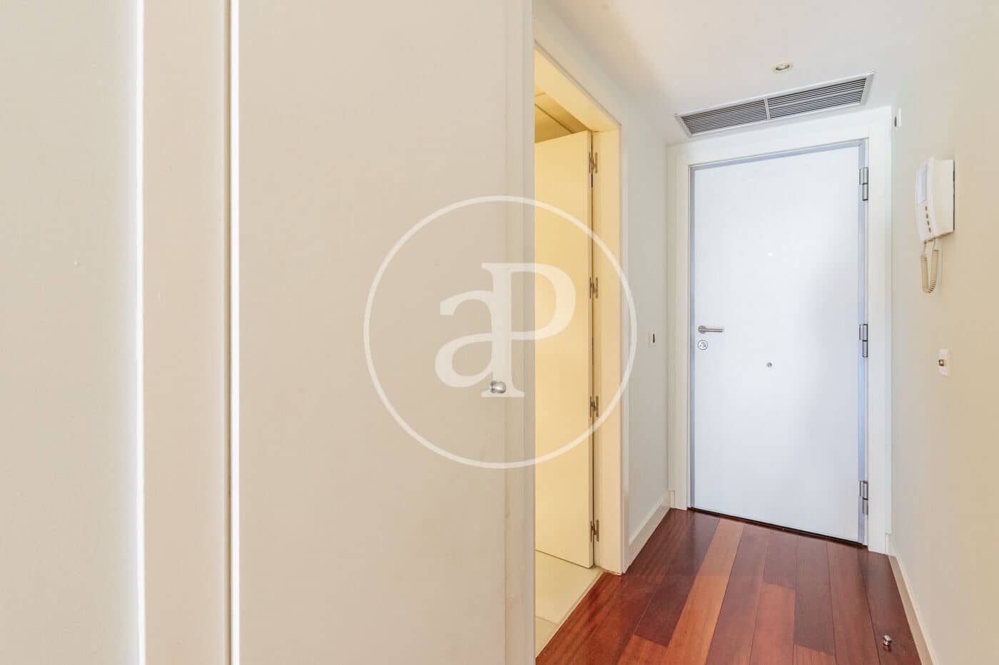 1 sovrum Lägenhet till salu i Madrid stad med pool - 645 000 € (Ref: 9908051)