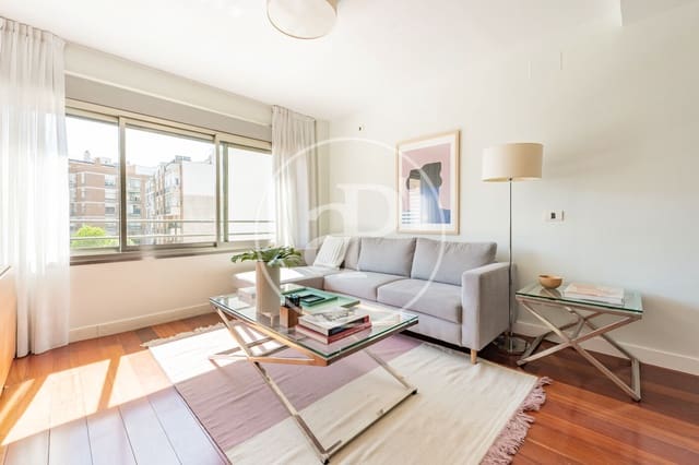 1 sovrum Lägenhet till salu i Rios Rosas, Madrid stad med pool - 645 000 € (Ref: 9908051)