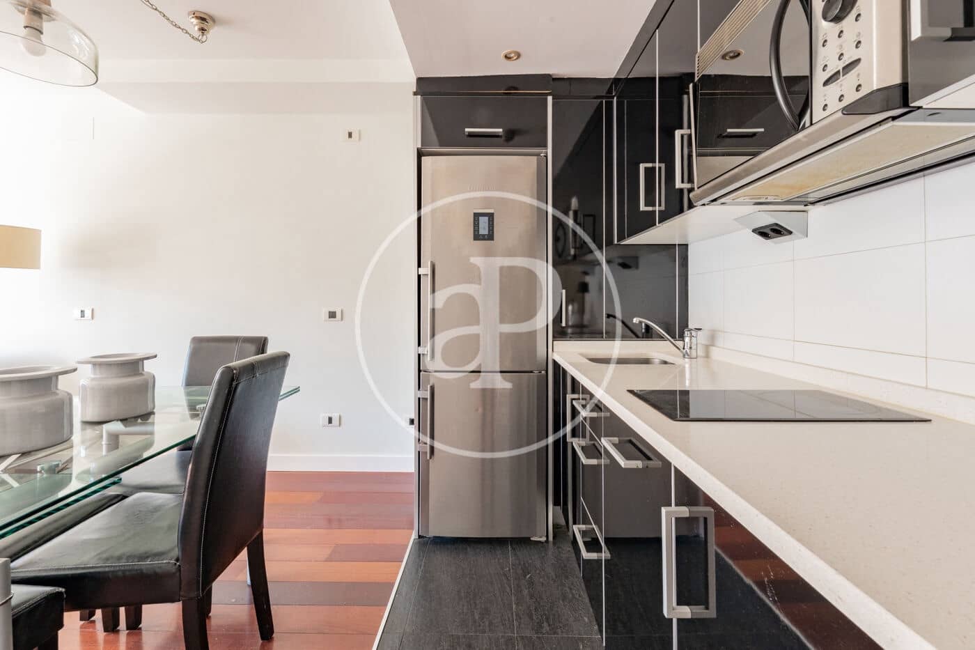 1 sovrum Lägenhet till salu i Madrid stad med pool - 645 000 € (Ref: 9908051)