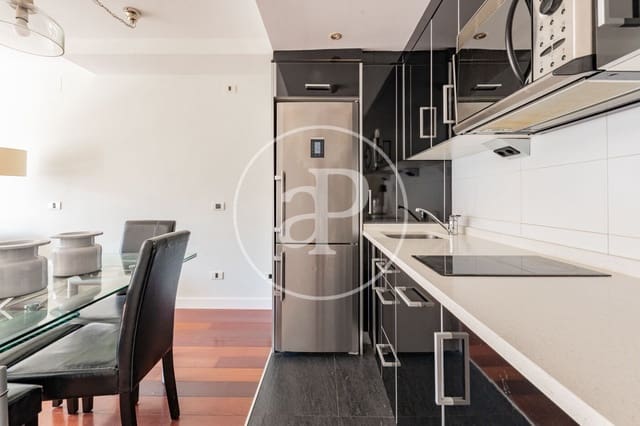 1 sovrum Lägenhet till salu i Rios Rosas, Madrid stad med pool - 645 000 € (Ref: 9908051)