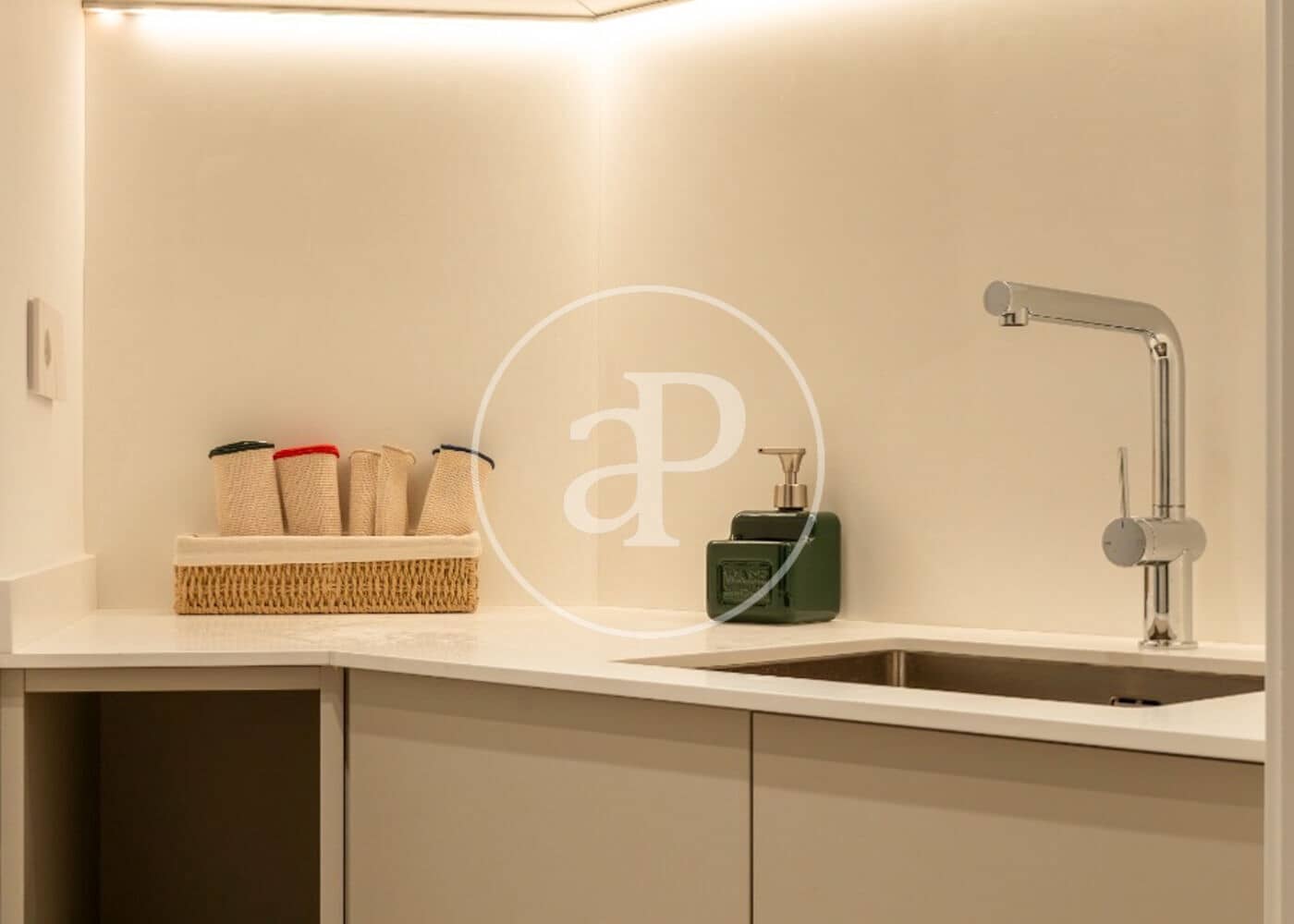 3 bedroom Apartment for sale in Madrid city - € 3,200,000 (Ref: 9911074)