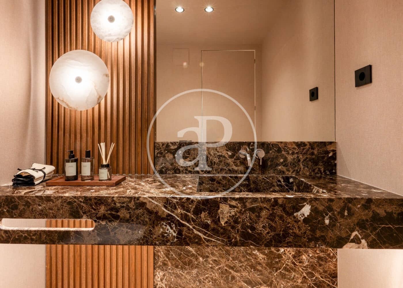 3 bedroom Apartment for sale in Madrid city - € 3,200,000 (Ref: 9911074)