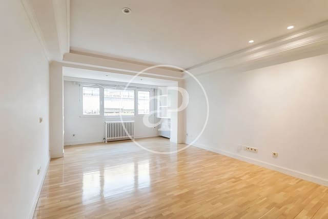 4 soverom Leilighet til leie i Cuatro Caminos, Madrid by med garasje - € 3 500 (Ref: 9911076)