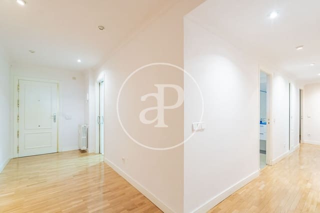 4 soverom Leilighet til leie i Cuatro Caminos, Madrid by med garasje - € 3 500 (Ref: 9911076)
