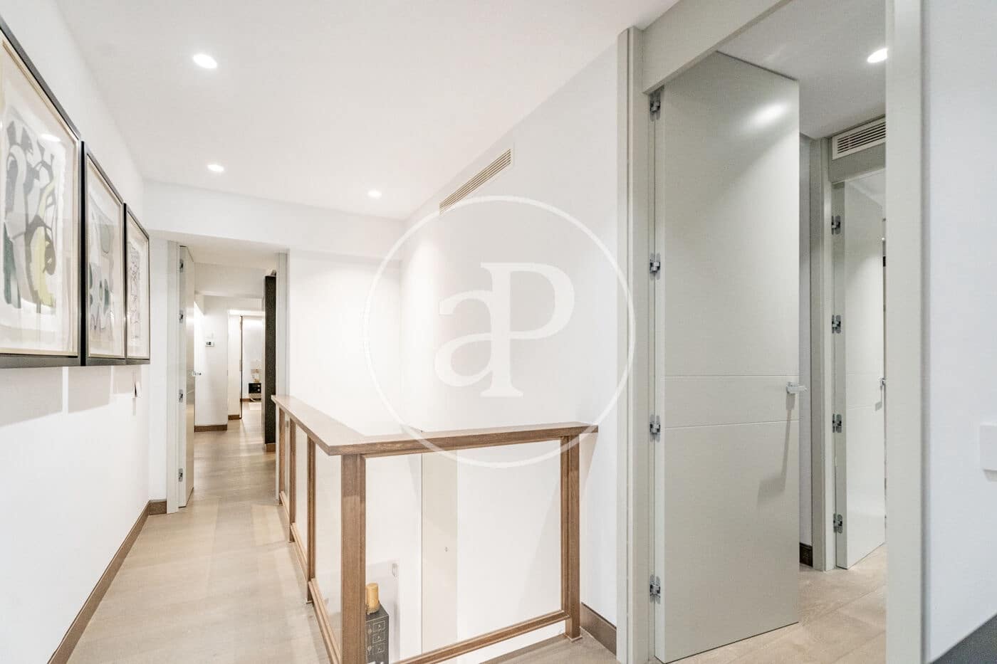2 soverom Leilighet til salgs i Madrid by med svømmebasseng - € 2 800 000 (Ref: 9911078)