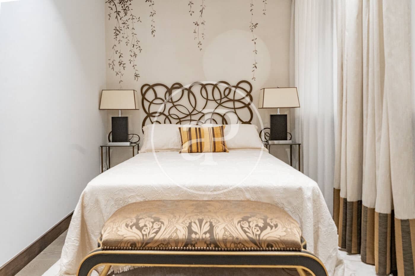 2 soverom Leilighet til salgs i Madrid by med svømmebasseng - € 2 800 000 (Ref: 9911078)