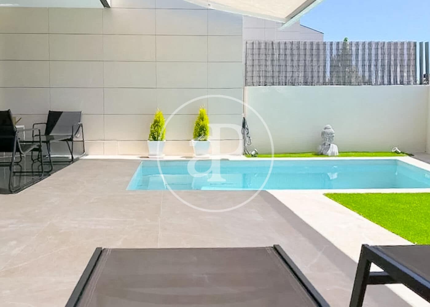 5 sypialnia Willa na sprzedaż w La Moraleja z basenem - 2 400 000 € (Ref: 9911079)