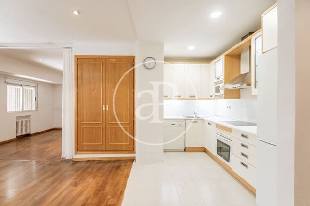 1 soveværelse Lejlighed til leje i Nueva España, Madrid by med swimmingpool - € 2.000 (Ref: 9911080)