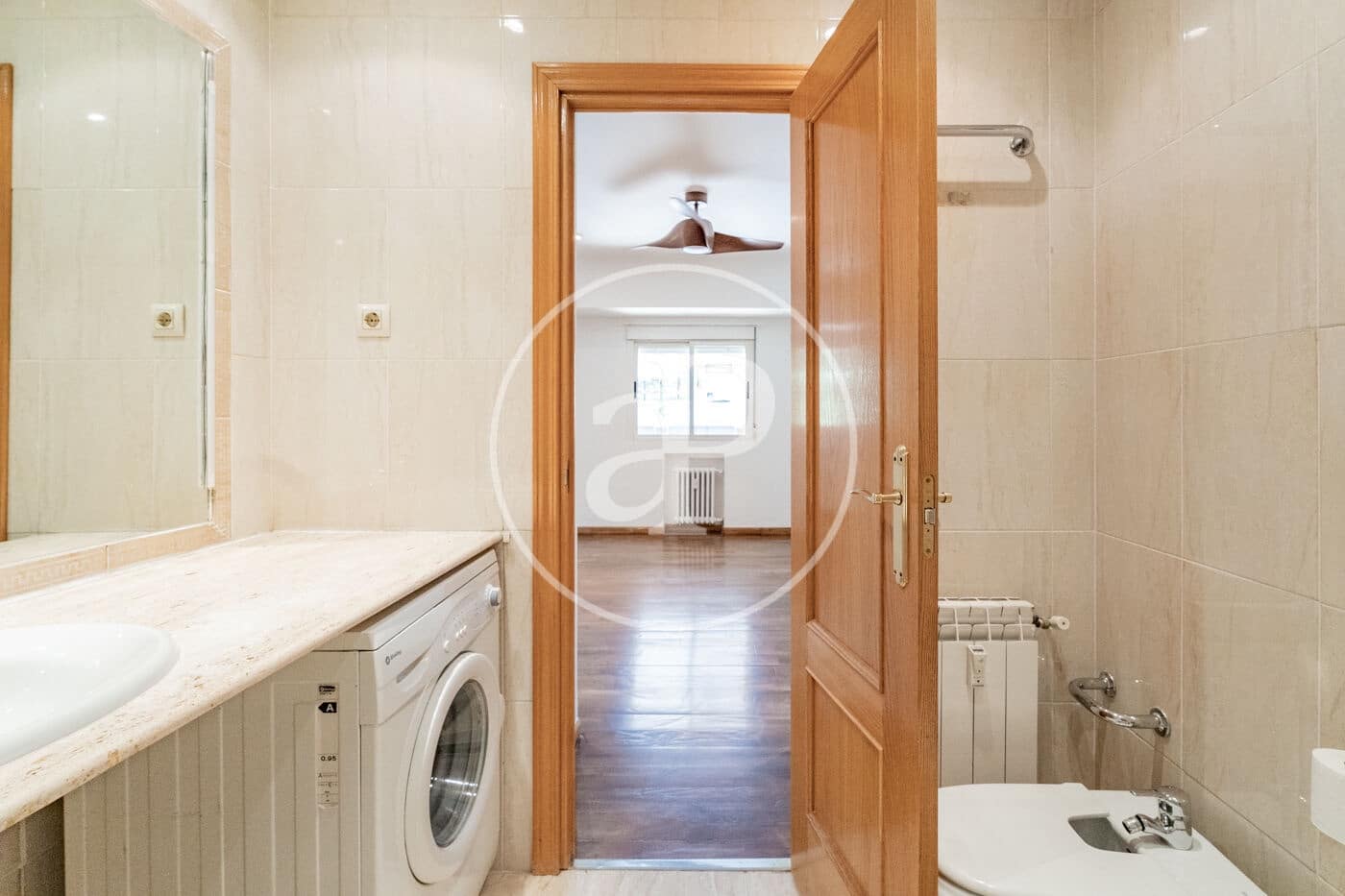 1 soveværelse Lejlighed til leje i Madrid by med swimmingpool - € 2.000 (Ref: 9911080)