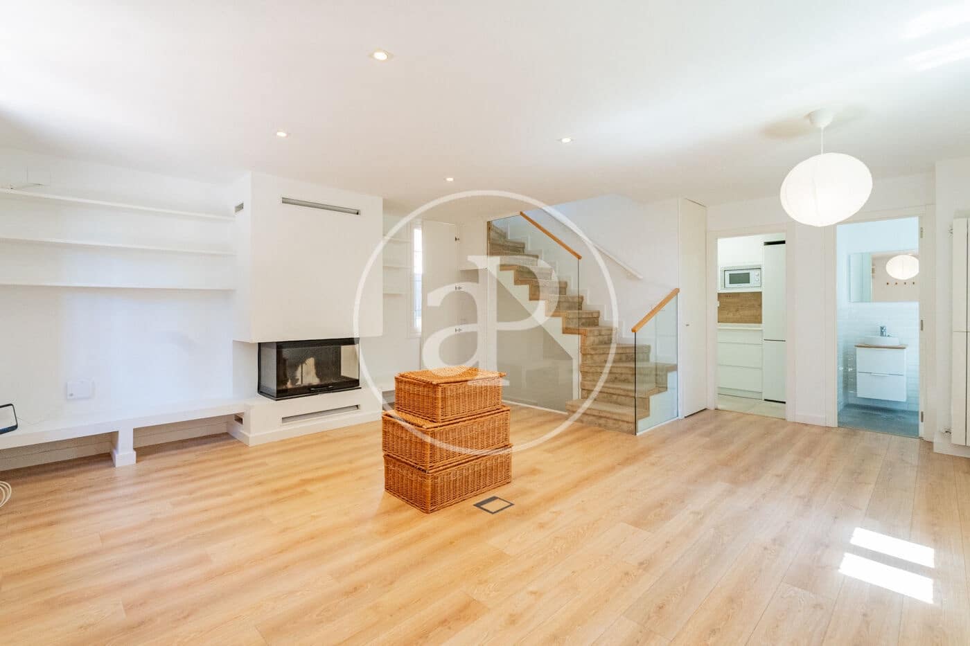 4 soverom Villa til leie i Madrid by - € 3 100 (Ref: 9911081)
