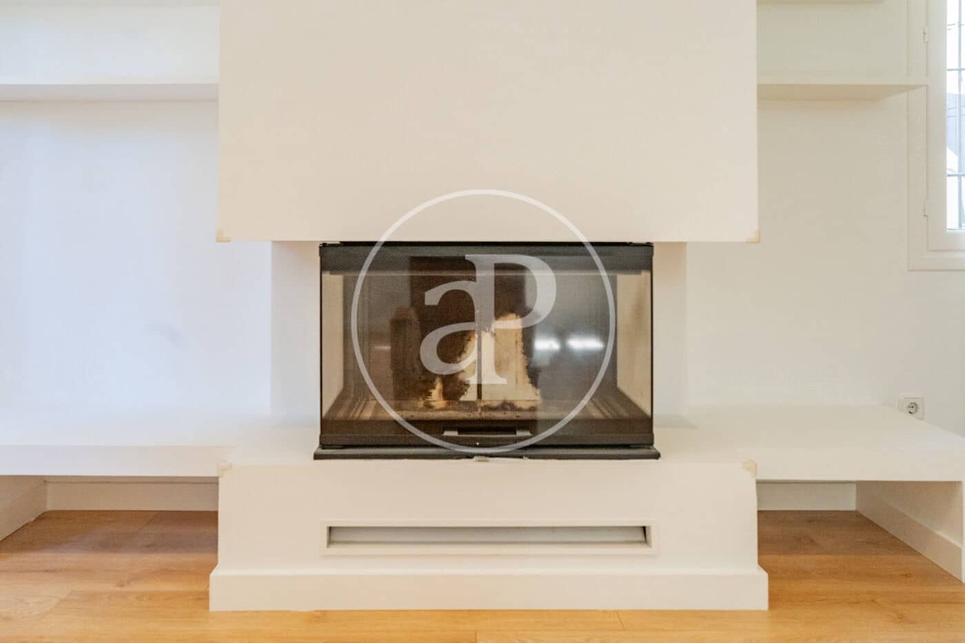 4 soverom Villa til leie i Madrid by - € 3 100 (Ref: 9911081)