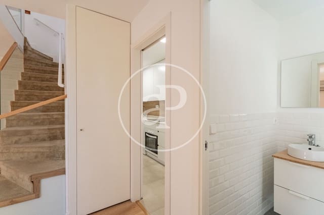 4 soverom Villa til leie i Argüelles, Madrid by - € 3 100 (Ref: 9911081)