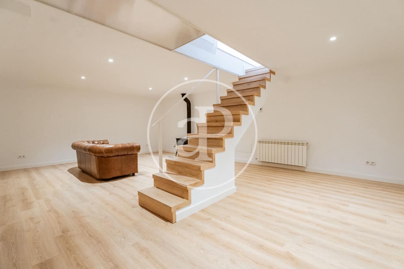 4 soverom Villa til leie i Madrid by - € 3 100 (Ref: 9911081)