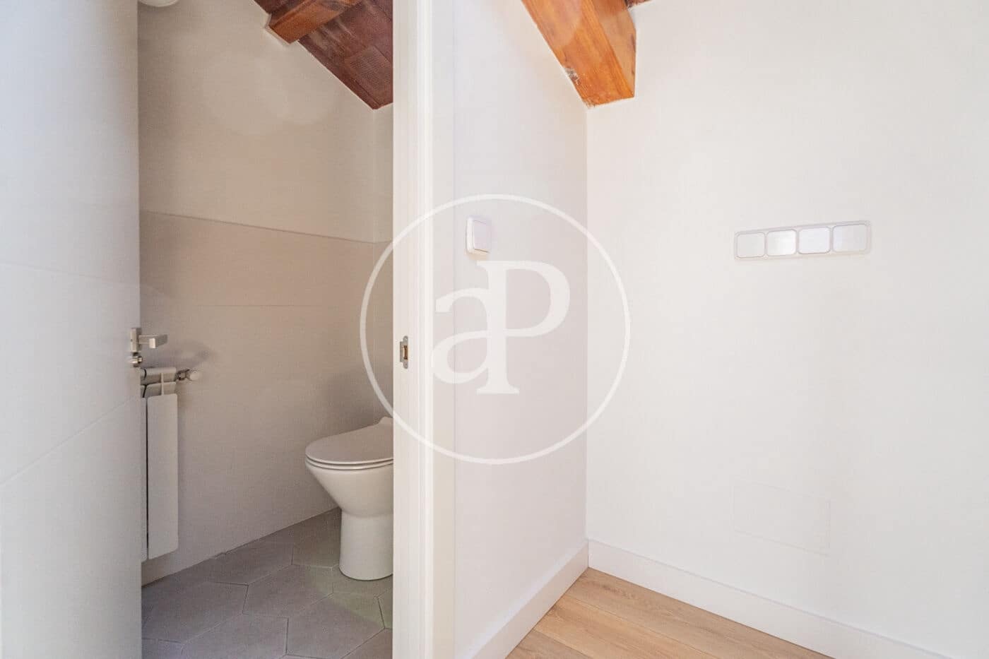 4 soverom Villa til leie i Madrid by - € 3 100 (Ref: 9911081)