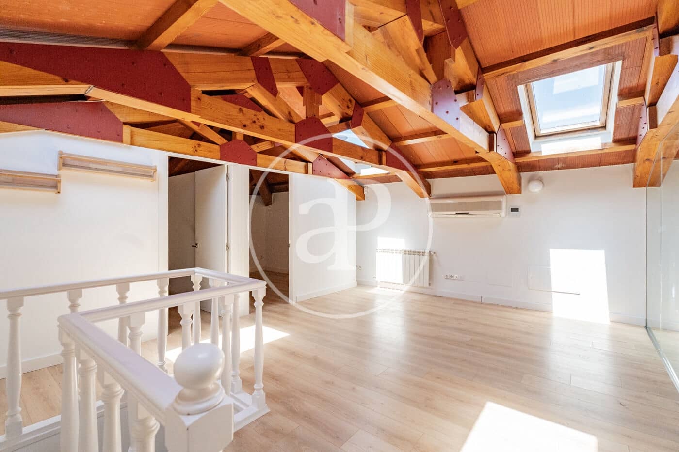 4 soverom Villa til leie i Madrid by - € 3 100 (Ref: 9911081)