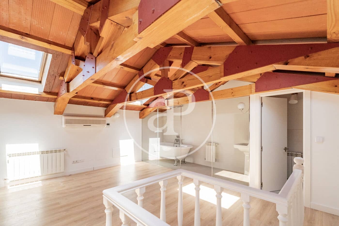 4 soverom Villa til leie i Madrid by - € 3 100 (Ref: 9911081)