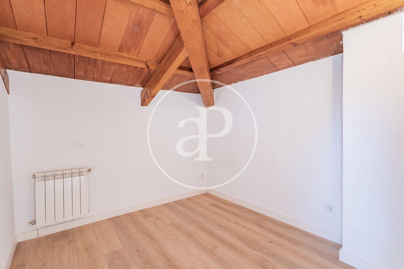 4 soverom Villa til leie i Madrid by - € 3 100 (Ref: 9911081)
