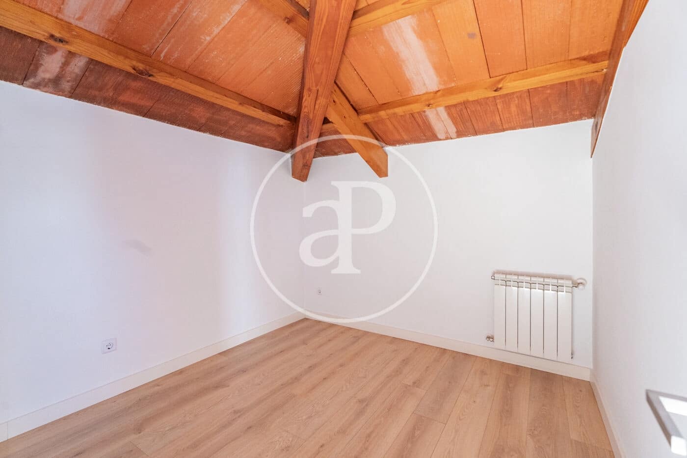 4 soverom Villa til leie i Madrid by - € 3 100 (Ref: 9911081)