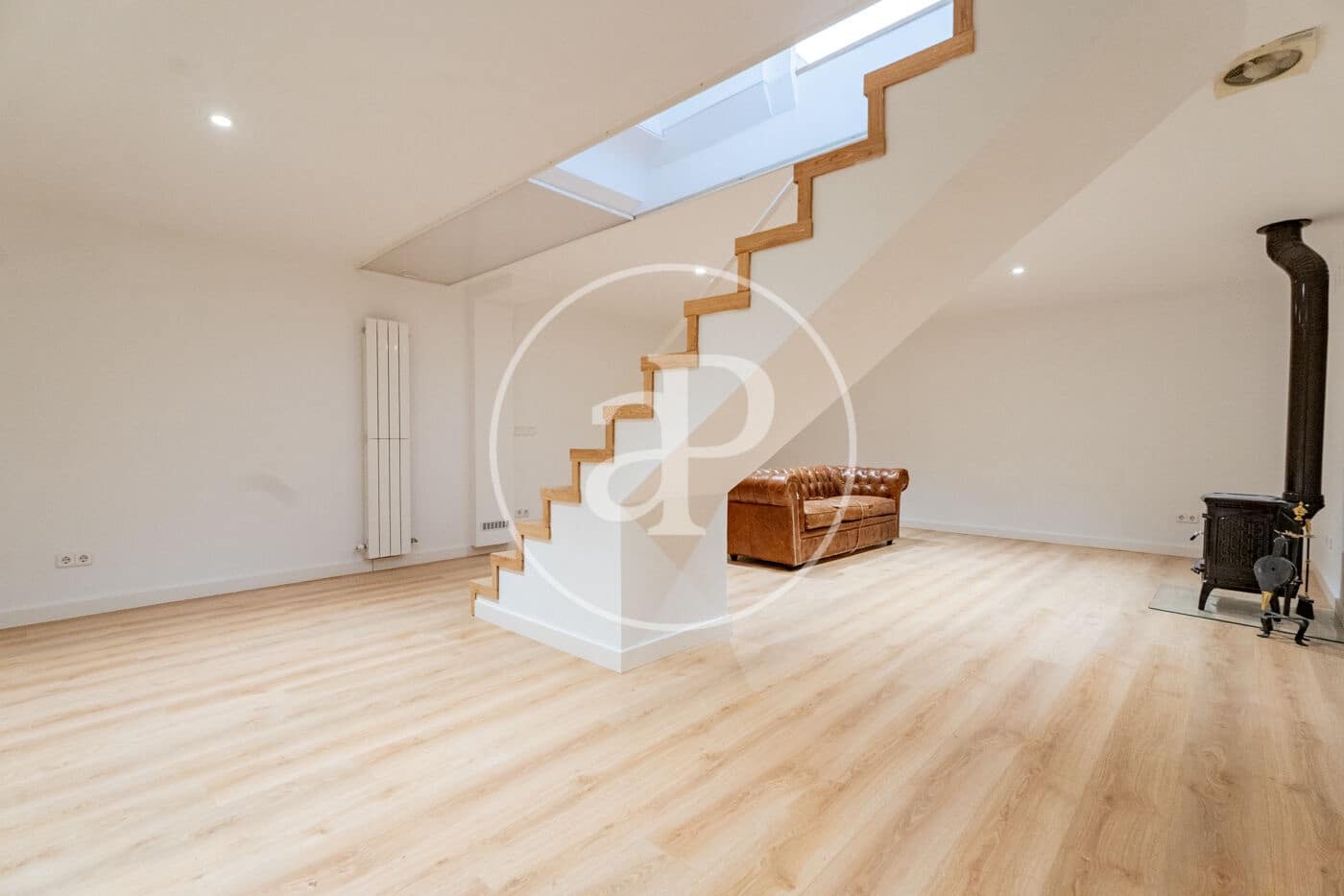 4 soverom Villa til leie i Madrid by - € 3 100 (Ref: 9911081)